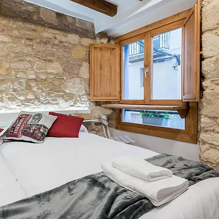 Hotel 977 3*