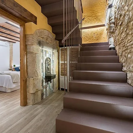 Hotel 977 3*