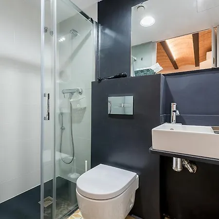 977 Otel Tarragona